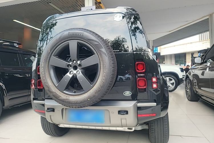 Used Land Rover Defender 2024 110 3.0T P400 X-DYNAMIC HSE Rear