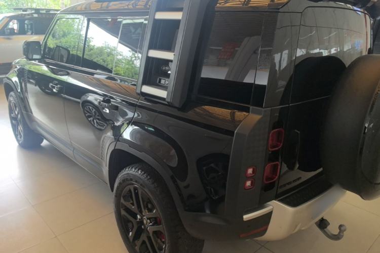 Used Land Rover Defender 2024 110 3.0T P400 Dark Edition Rear Left 45 Deg