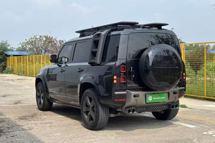 Used Land Rover Defender 2024 110 3.0T P400 X-DYNAMIC HSE Rear Left 45 Deg