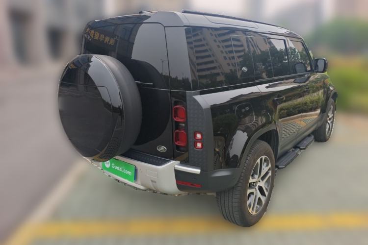 Used Land Rover Defender 2024 110 3.0T P400 Dark Edition Rear Right 45 Deg