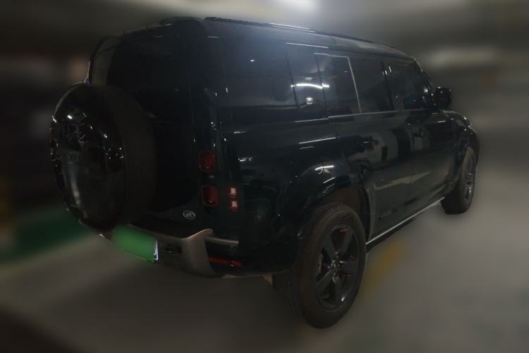 Used Land Rover Defender 2024 110 3.0T P400 X-DYNAMIC HSE Rear Right 45 Deg