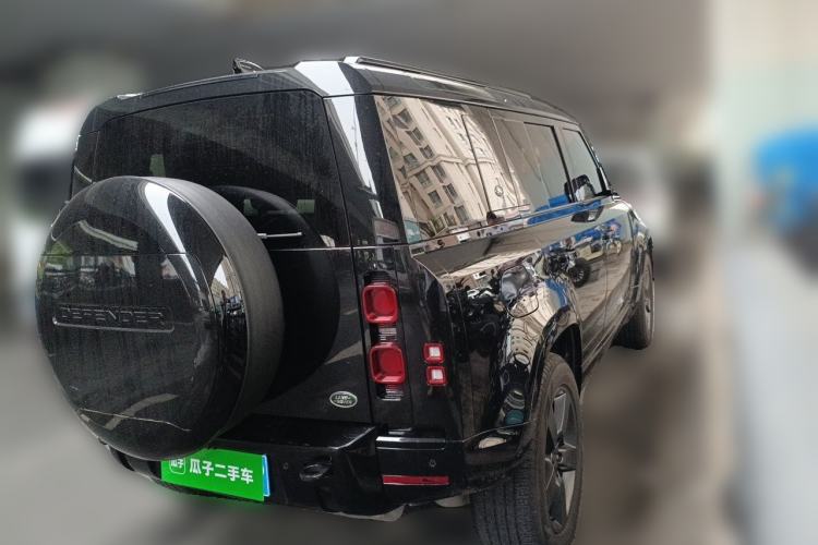 Used Land Rover Defender 2024 110 3.0T P400 X-DYNAMIC HSE Rear Right 45 Deg