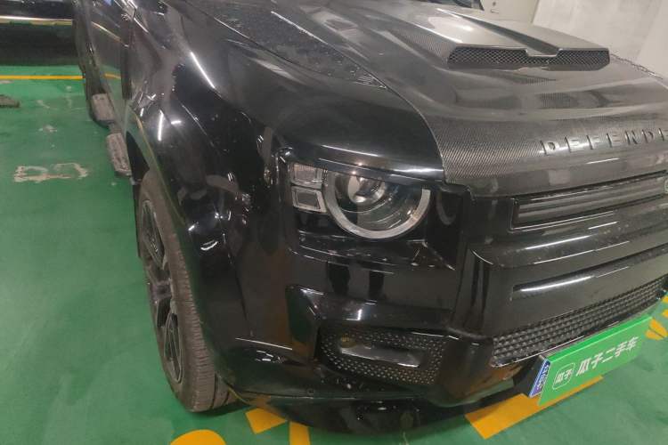 Used Land Rover Defender 2024 110 3.0T P400 X-DYNAMIC HSE Right Front Headlight