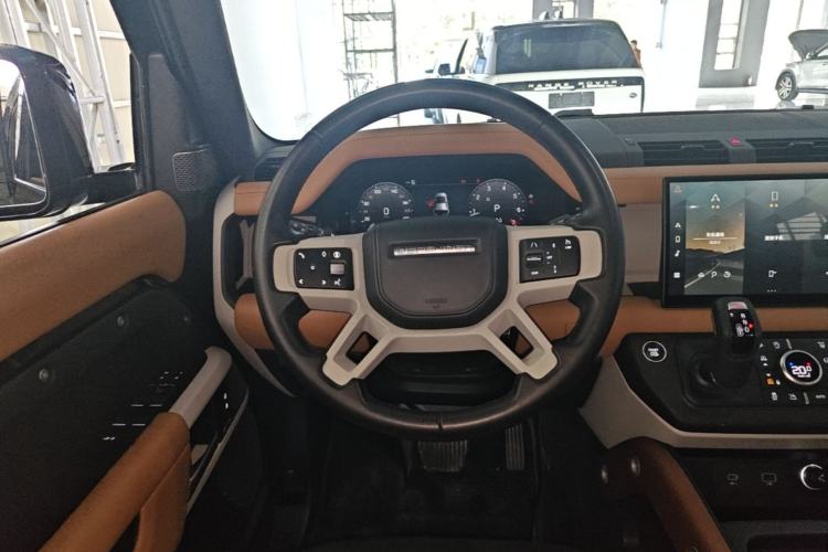 Used Land Rover Defender 2024 110 3.0T P400 X-DYNAMIC HSE Steering Wheel