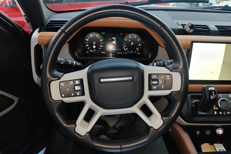 Used Land Rover Defender 2024 110 3.0T P400 X-DYNAMIC HSE Steering Wheel