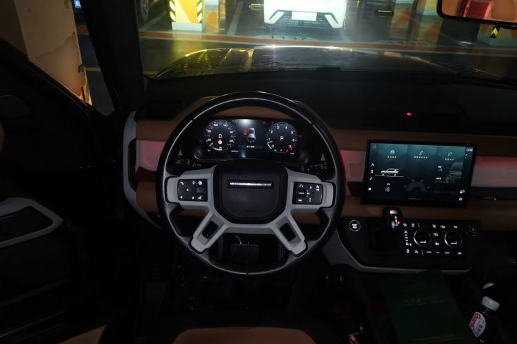 Used Land Rover Defender 2024 110 3.0T P400 X-DYNAMIC HSE Steering Wheel