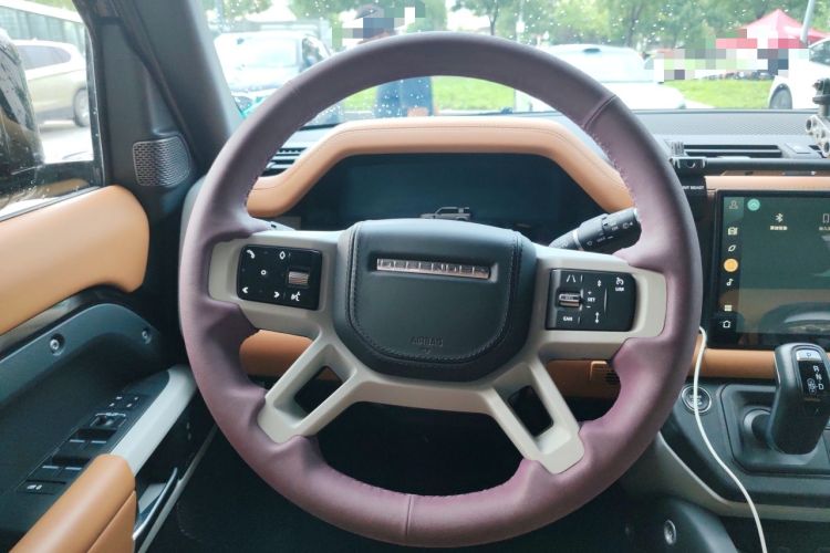Used Land Rover Defender 2024 110 3.0T P400 X-DYNAMIC HSE Steering Wheel