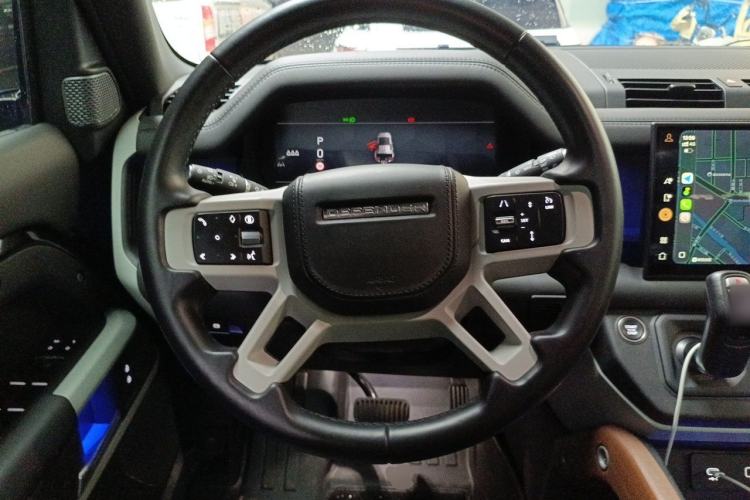 Used Land Rover Defender 2024 110 3.0T P400 X-DYNAMIC HSE Steering Wheel