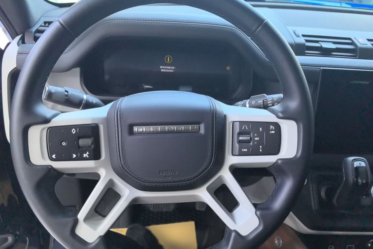 Used Land Rover Defender 2024 110 3.0T P400 Dark Edition Steering Wheel