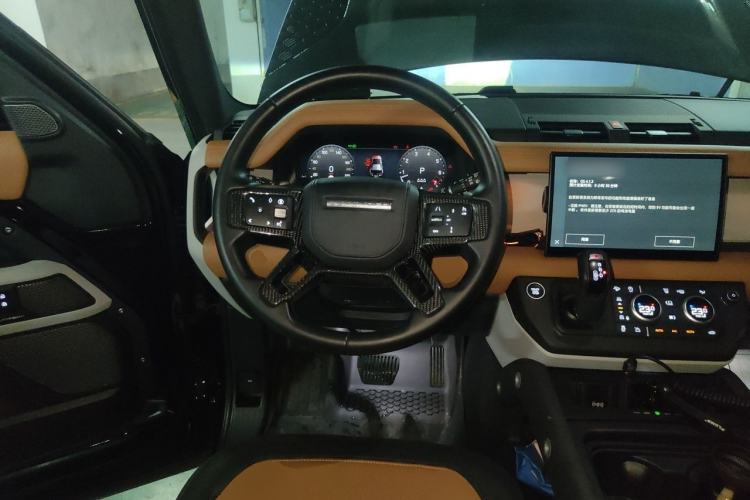 Used Land Rover Defender 2024 110 3.0T P400 X-DYNAMIC HSE Steering Wheel