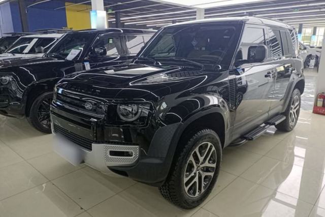 Land Rover Defender 2024 110 3.0T P400 Dark Edition usado