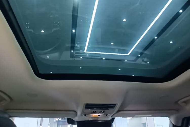Used Land Rover Defender 2024 110 3.0T P400 XS Headliner