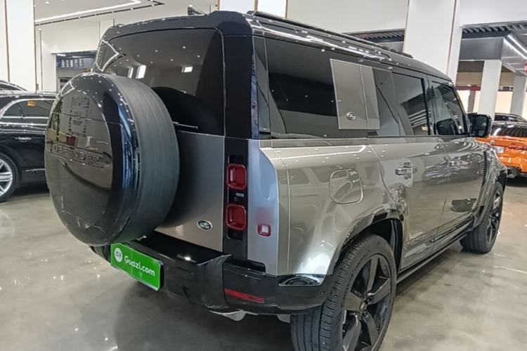 Used Land Rover Defender 2024 110 3.0T P400 XS Rear Right 45 Deg