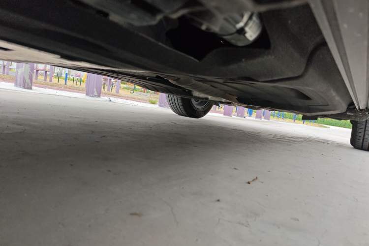 Used Land Rover Defender 2024 110 3.0T P400 X Chassis Front Left