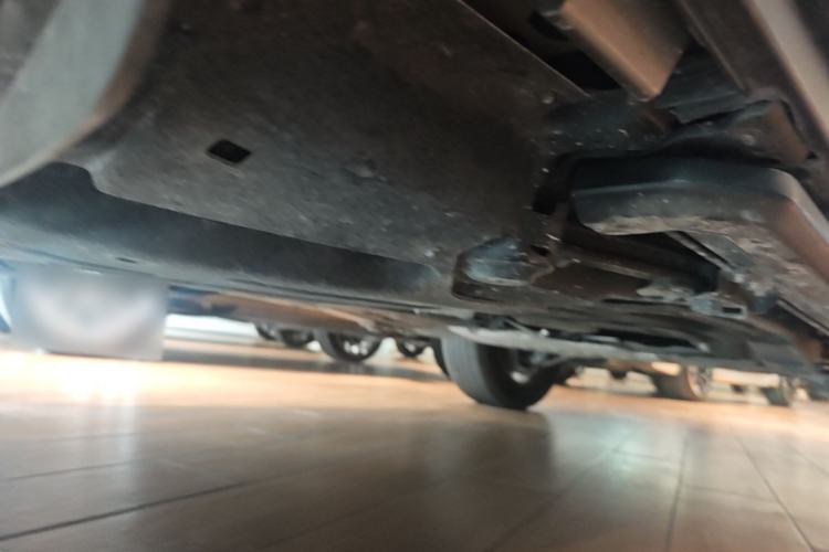 Used Land Rover Defender 2024 110 3.0T P400 X-DYNAMIC HSE Chassis Rear Right