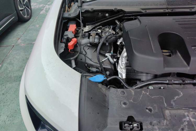 Used Land Rover Defender 2024 110 3.0T P400 X-DYNAMIC HSE Engine Bay Right
