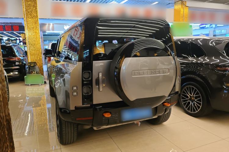 Used Land Rover Defender 2024 110 3.0T P400 X-DYNAMIC HSE Exterior 2