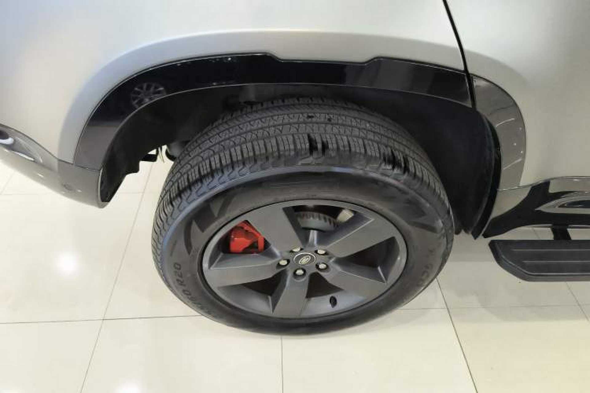 Used Land Rover Defender 2024 110 3.0T P400 X Exterior 5