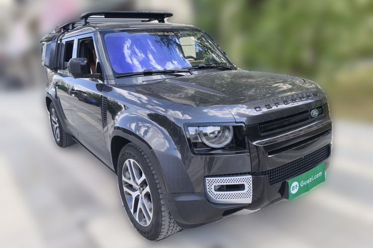 Used Land Rover Defender 2024 110 3.0T P400 Dark Edition Front Right 45 Deg
