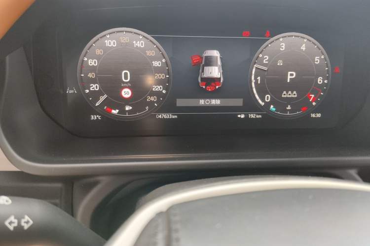Used Land Rover Defender 2024 110 3.0T P400 Dark Edition Odometer Close Up