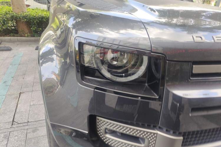 Used Land Rover Defender 2024 110 3.0T P400 X-DYNAMIC HSE Right Front Headlight