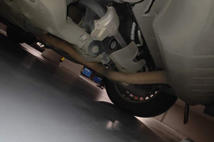 Used Land Rover Defender 2024 110 3.0T P400 X-DYNAMIC HSE Chassis Rear
