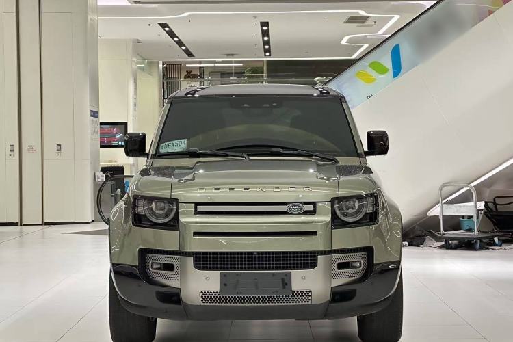 Used Land Rover Defender 2024 110 3.0T P400 X-DYNAMIC HSE Interior 5