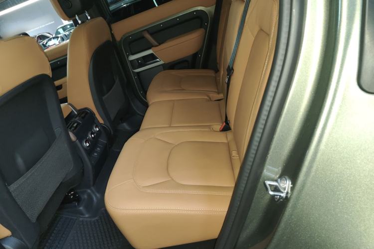 Used Land Rover Defender 2024 110 3.0T P400 Dark Edition Left Rear Seat