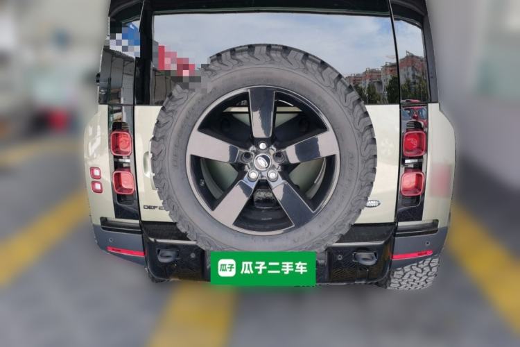 Used Land Rover Defender 2024 90 3.0T P400 HSE Rear