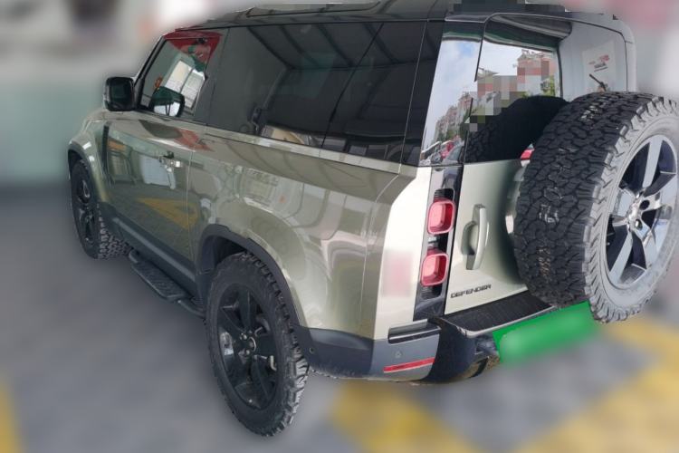 Used Land Rover Defender 2024 90 3.0T P400 HSE Rear Left 45 Deg