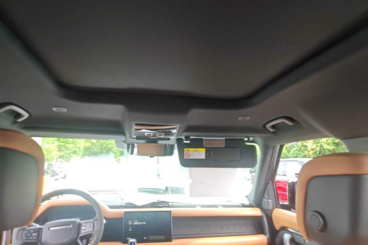 Used Land Rover Defender 2024 110 5.0T V8 Headliner