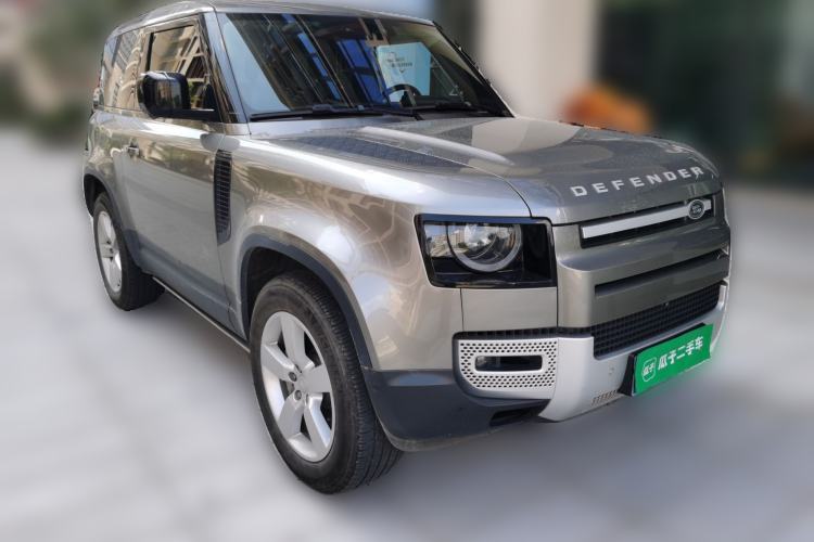 Used Land Rover Defender 2024 90 3.0T P400 HSE Front Right 45 Deg