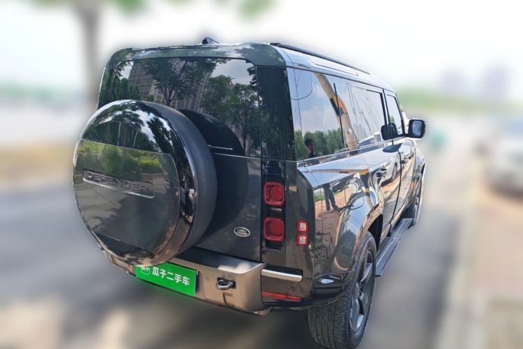 Used Land Rover Defender 2024 110 3.0T P400 X-DYNAMIC HSE Rear Right 45 Deg