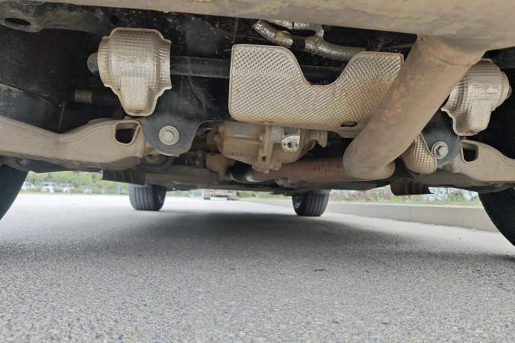 Used Land Rover Defender 2024 110 3.0T P400 X-DYNAMIC HSE Chassis Rear
