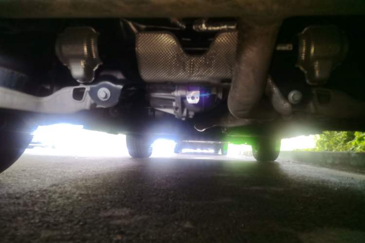 Used Land Rover Defender 2024 110 3.0T P400 X-DYNAMIC HSE Chassis Rear