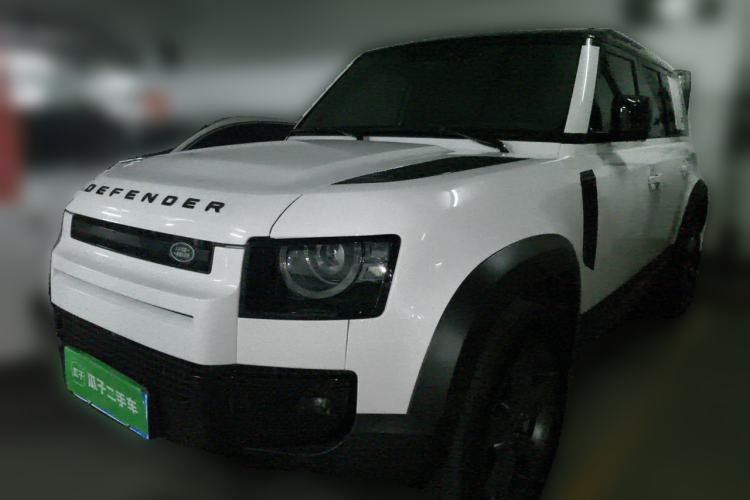 Land Rover Defender 2024 110 3.0T P400 X-DYNAMIC HSE