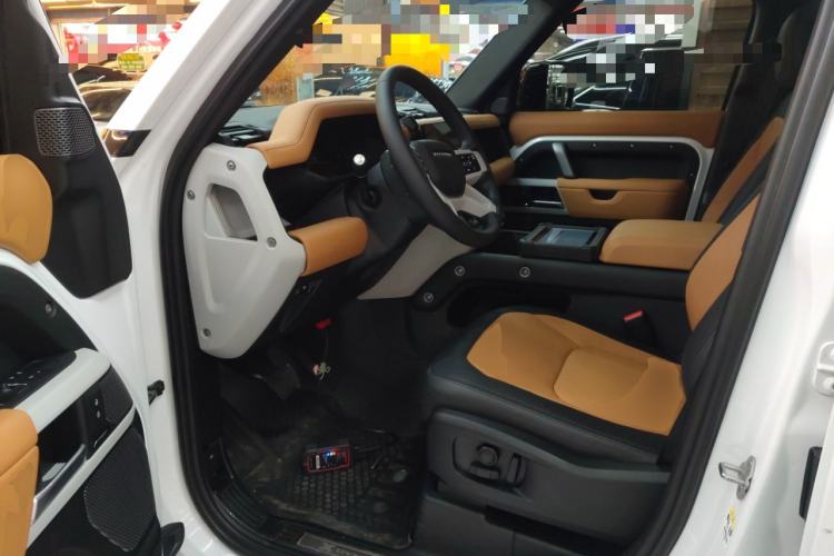 Used Land Rover Defender 2024 110 3.0T P400 X-DYNAMIC HSE Driver Seat