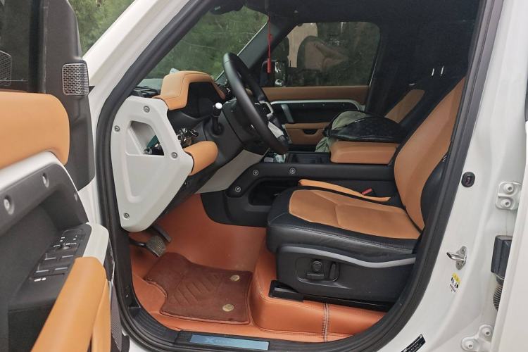Used Land Rover Defender 2024 110 3.0T P400 X-DYNAMIC HSE Driver Seat