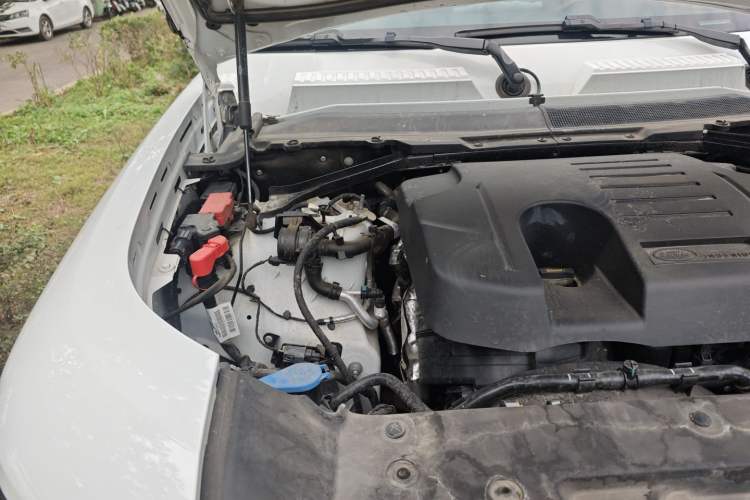 Used Land Rover Defender 2024 110 3.0T P400 X-DYNAMIC HSE Engine Bay Right