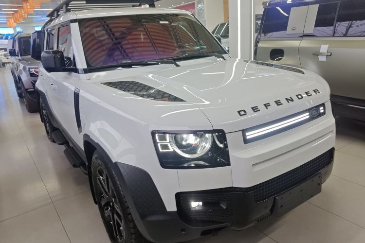Used Land Rover Defender 2024 110 3.0T P400 Dark Edition Exterior 2