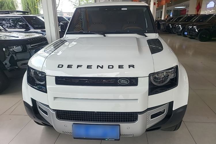 Used Land Rover Defender 2024 90 3.0T P400 HSE Front