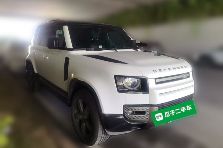 Used Land Rover Defender 2024 110 3.0T P400 X-DYNAMIC HSE Front Right 45 Deg