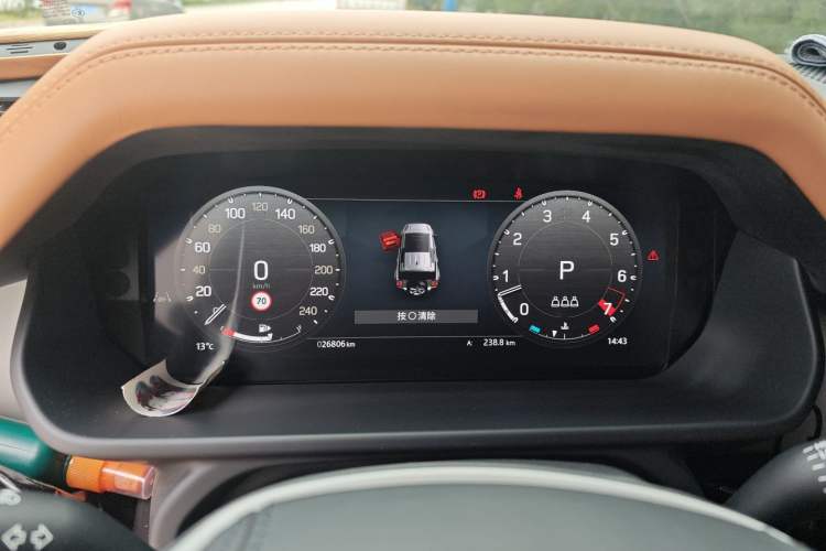 Used Land Rover Defender 2024 110 3.0T P400 X-DYNAMIC HSE Instrument Cluster