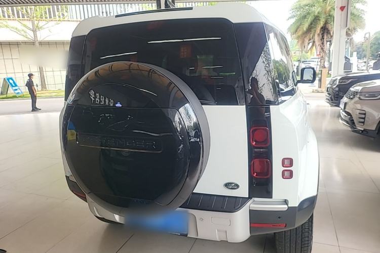 Used Land Rover Defender 2024 90 3.0T P400 HSE Rear