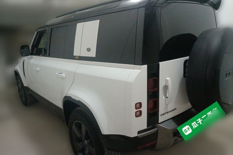 Used Land Rover Defender 2024 110 3.0T P400 X-DYNAMIC HSE Rear Left 45 Deg