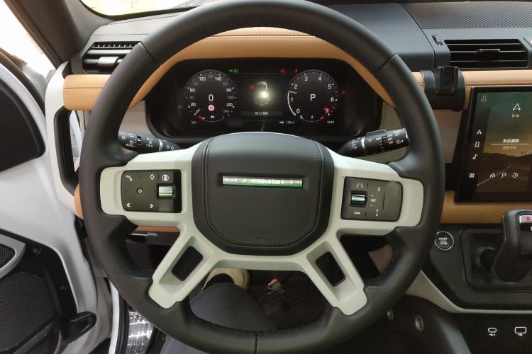 Used Land Rover Defender 2024 110 3.0T P400 X-DYNAMIC HSE Steering Wheel