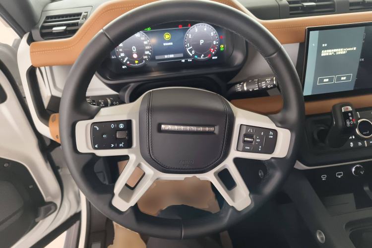 Used Land Rover Defender 2024 110 3.0T P400 X-DYNAMIC HSE Steering Wheel