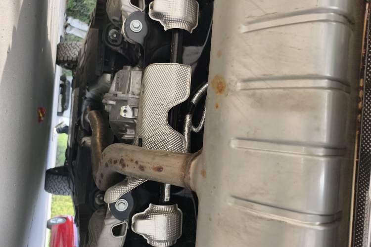 Used Land Rover Defender 2025 110 3.0T P400 – Dynamic HSE Chassis Rear