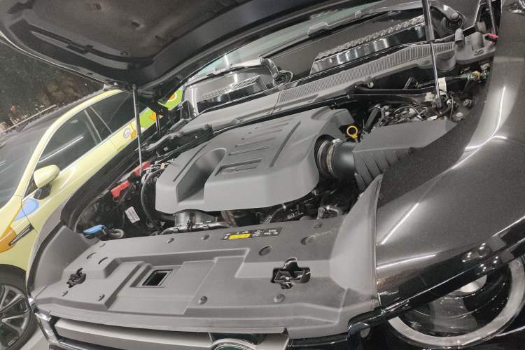 Used Land Rover Defender  Engine Bay