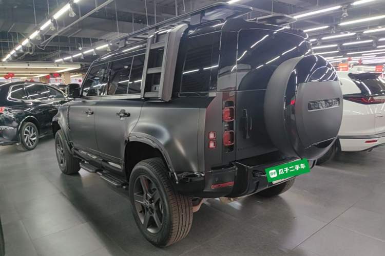 Used Land Rover Defender 2025 110 3.0T P400 X-Dynamic SE Exterior 2
